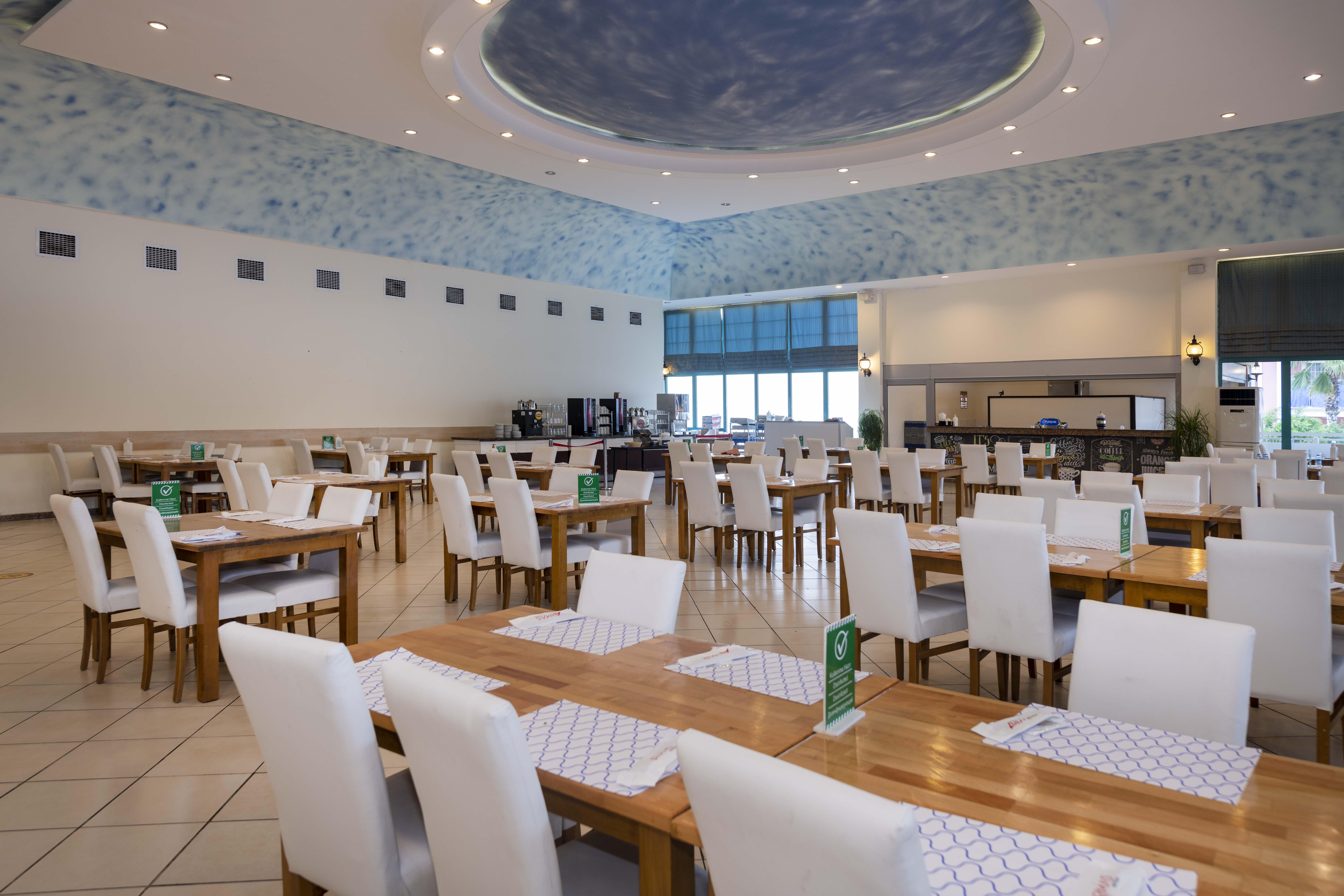 Euphoria Palm Beach Resort Kizilagac  Ngoại thất bức ảnh