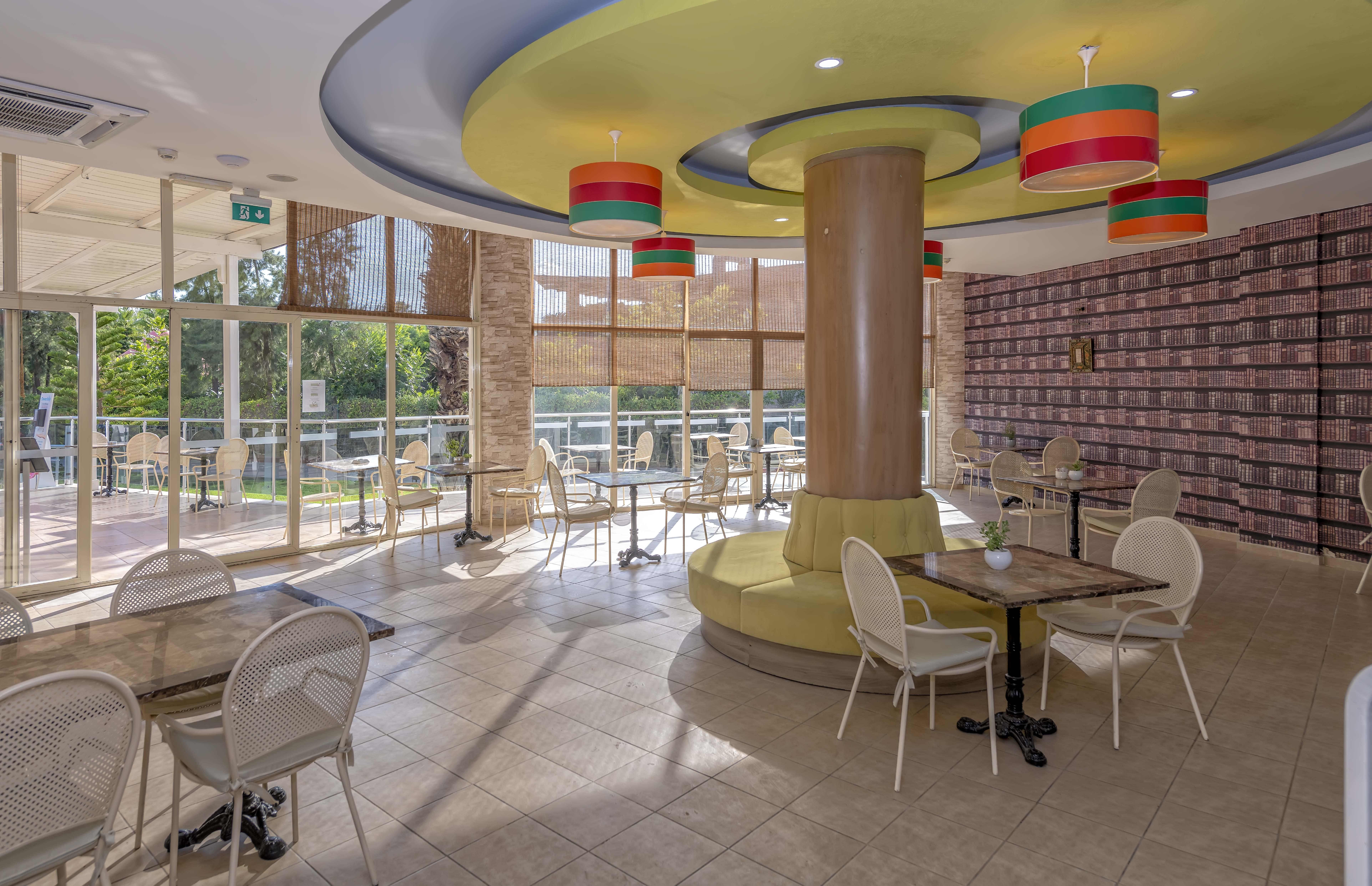 Euphoria Palm Beach Resort Kizilagac  Ngoại thất bức ảnh