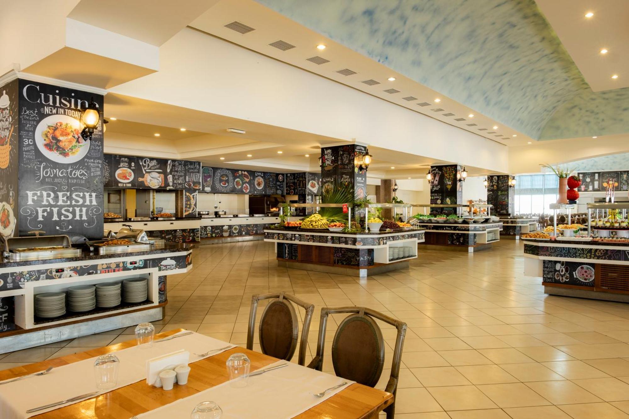 Euphoria Palm Beach Resort Kizilagac  Ngoại thất bức ảnh