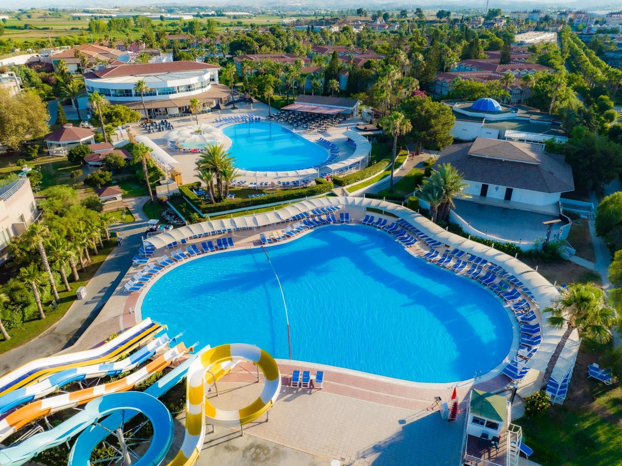 Euphoria Palm Beach Resort Kizilagac  Ngoại thất bức ảnh